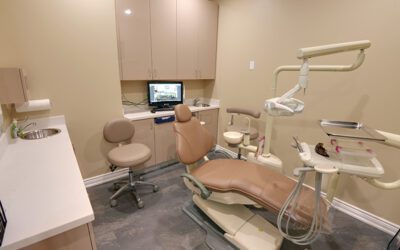 Dentist chair at Maple & Mapleview dental clinic